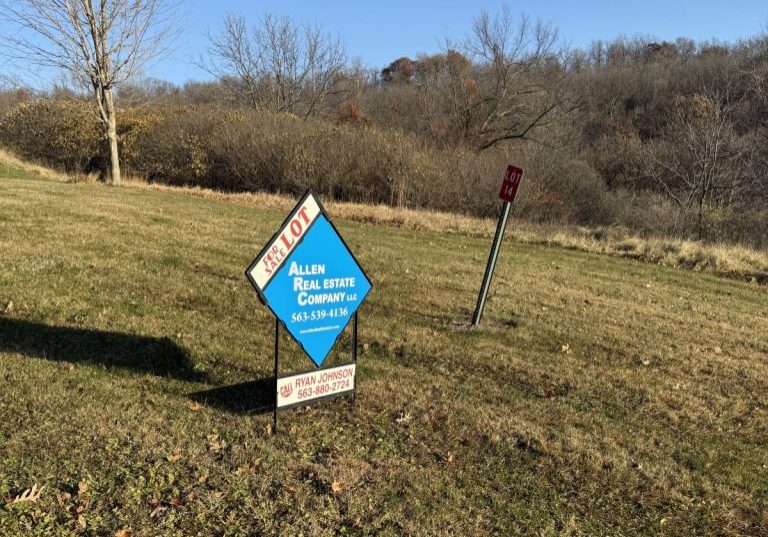 ohmer ridge lot 14 sign with logo